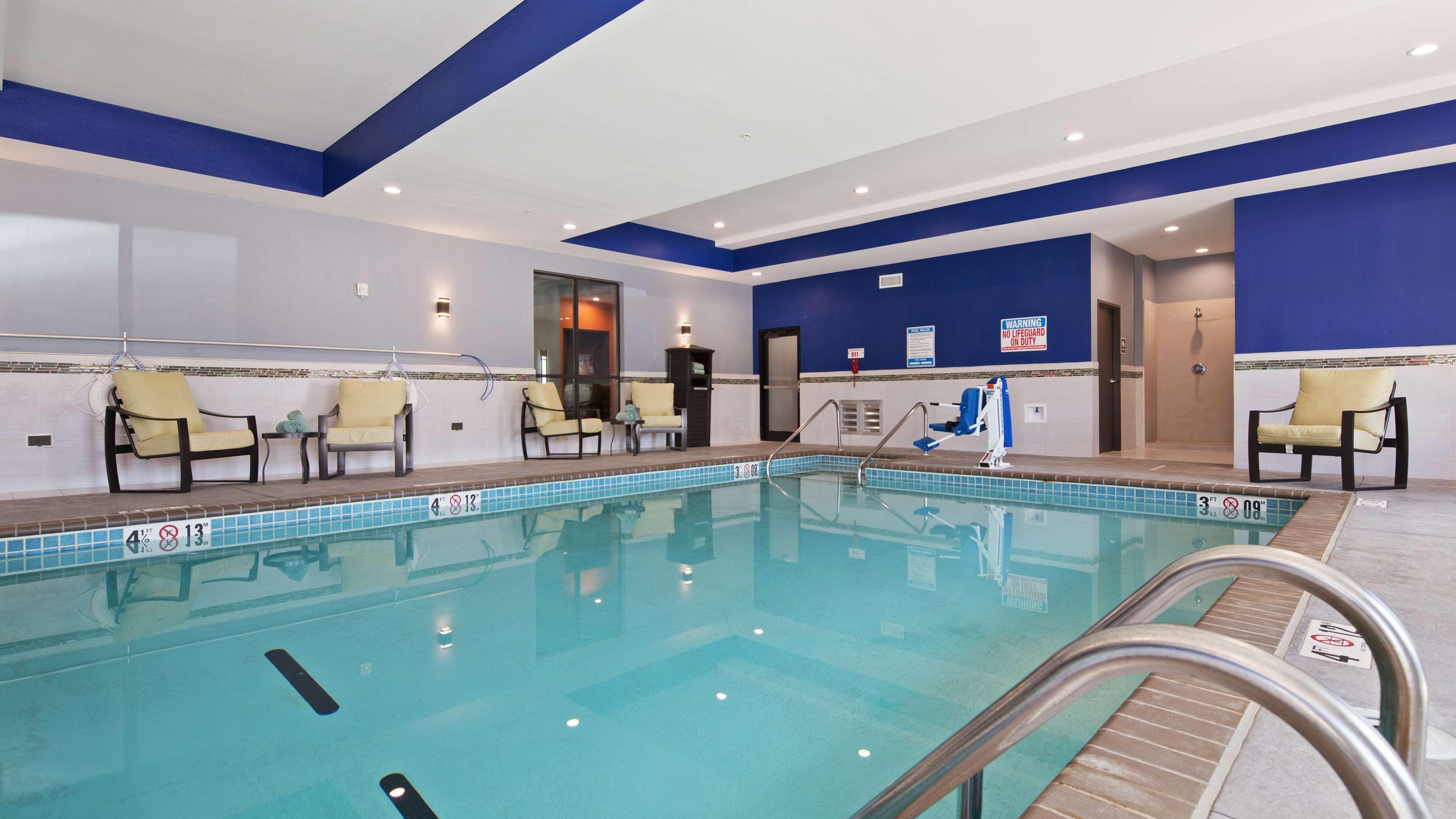 Best Western Plus Wewoka Inn & Suites Eksteriør billede